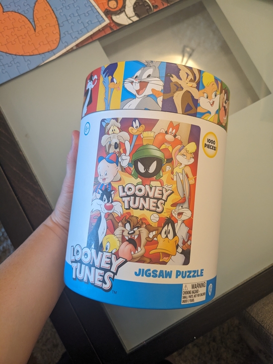 Warner Bros. Other - Warner Bros. Looney Tunes Jigsaw Puzzle - White, Blue, Red, Yellow